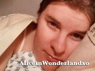 AliceinWonderlandxo