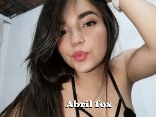 Abril_fox