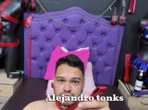 Alejandro_tonks