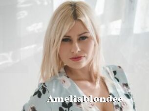 Ameliablondee