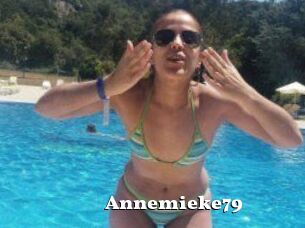 Annemieke79