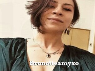 Brunetteamyxo