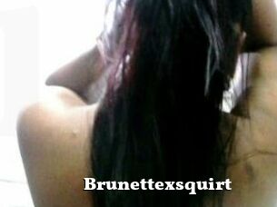 Brunettexsquirt