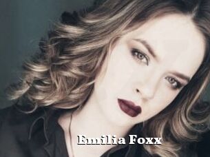 Emilia_Foxx