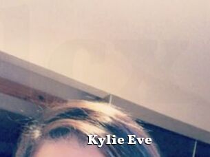 Kylie_Eve