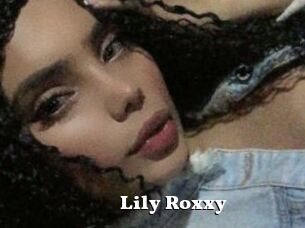 Lily_Roxxy