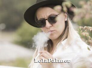 LolaPalmer