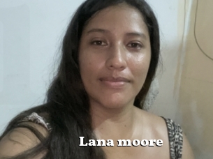 Lana_moore