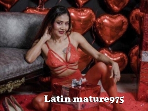 Latin_mature975