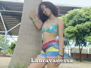 Lauravanessa
