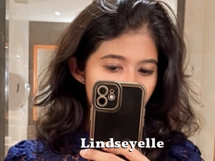 Lindseyelle