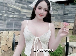 Lyn_eva