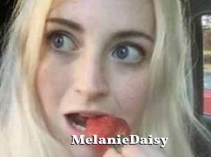 Melanie_Daisy