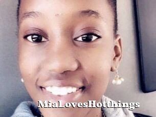 MiaLovesHotthings