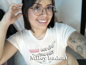 Miley_badcat