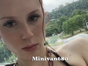 Minivan680