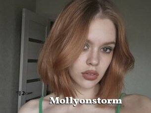 Mollyonstorm