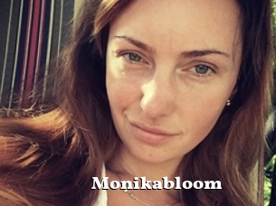 Monikabloom