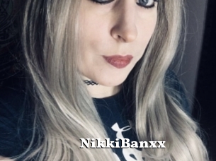 NikkiBanxx