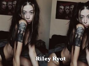 Riley_Ryot