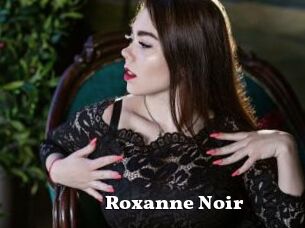 Roxanne_Noir