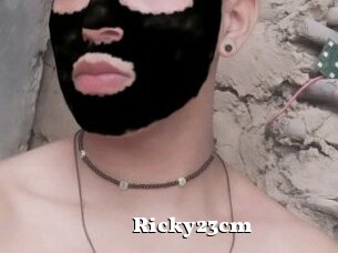Ricky23cm