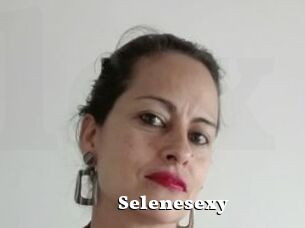 Selenesexy