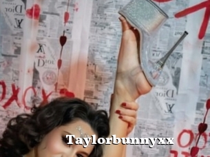 Taylorbunnyxx