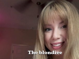 The_blondiee