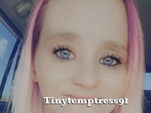 Tinytemptress91