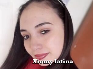 Xiomy_latina
